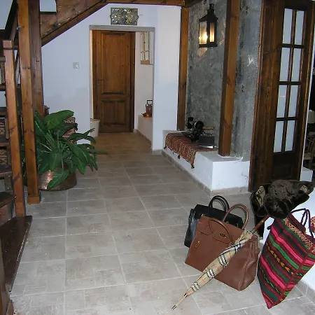 Vytinahouse * Vitina