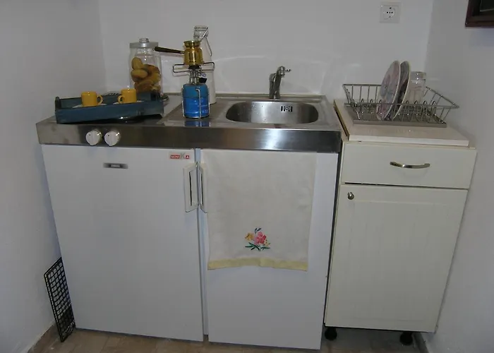 Vytinahouse וילה