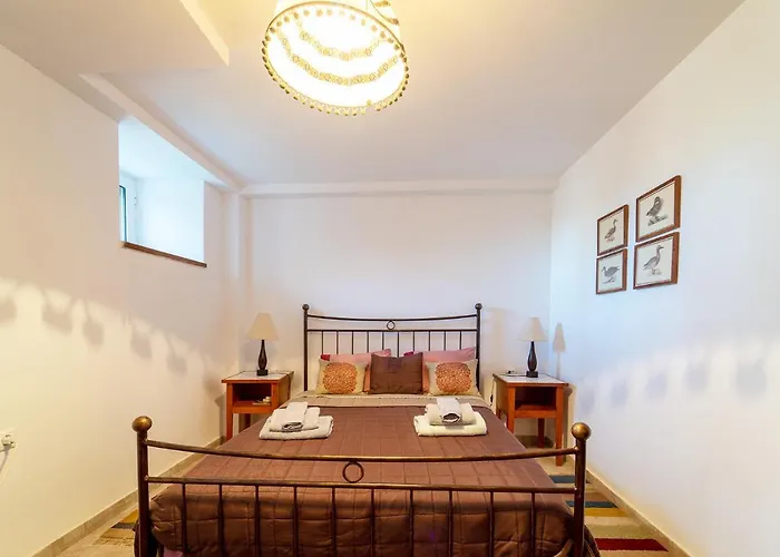Villa Vytinahouse